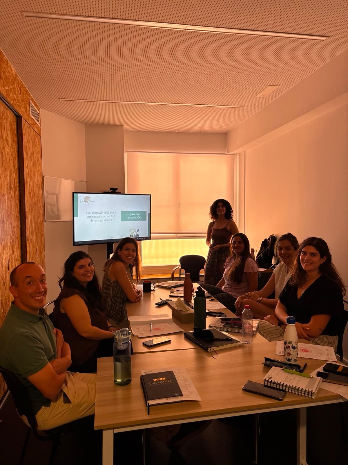 formación con el equipo de psicologia Adisli